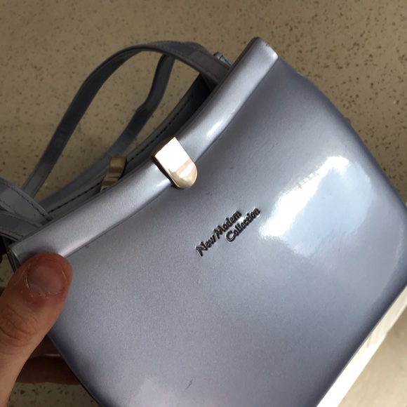 Used New Modem Collection Handbag - Picture 5 of 9